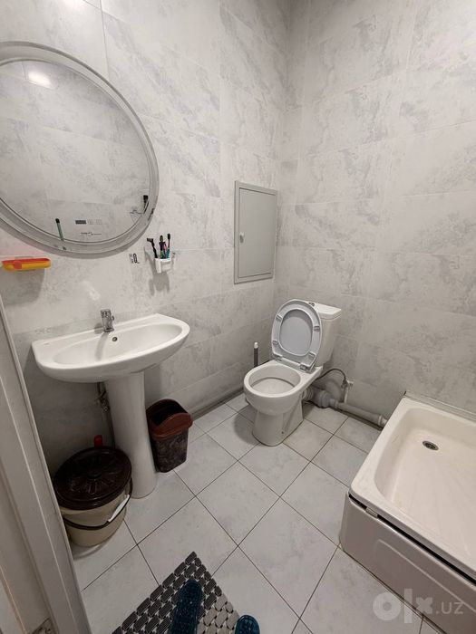 Uyimni kunlik ijaraga beraman