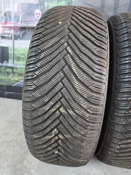 235/55/18 MICHELIN 4бр