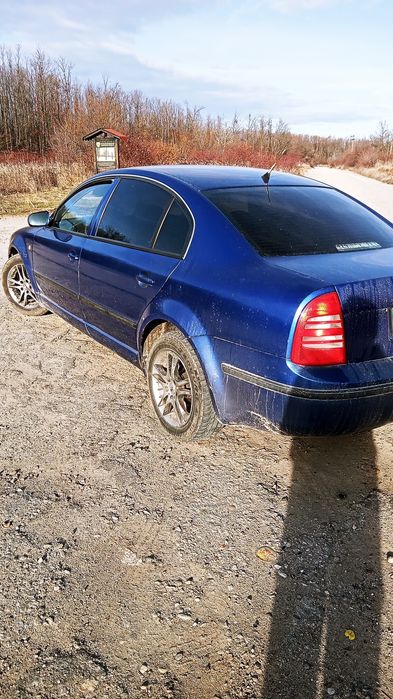 Vand skoda superb 1