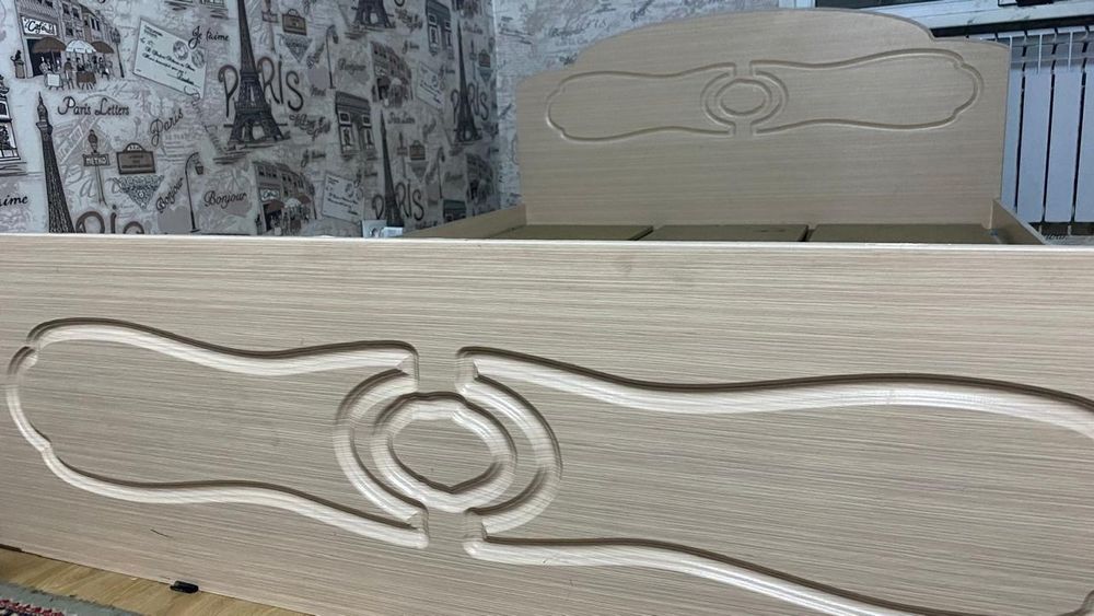 Кровать полуторка.