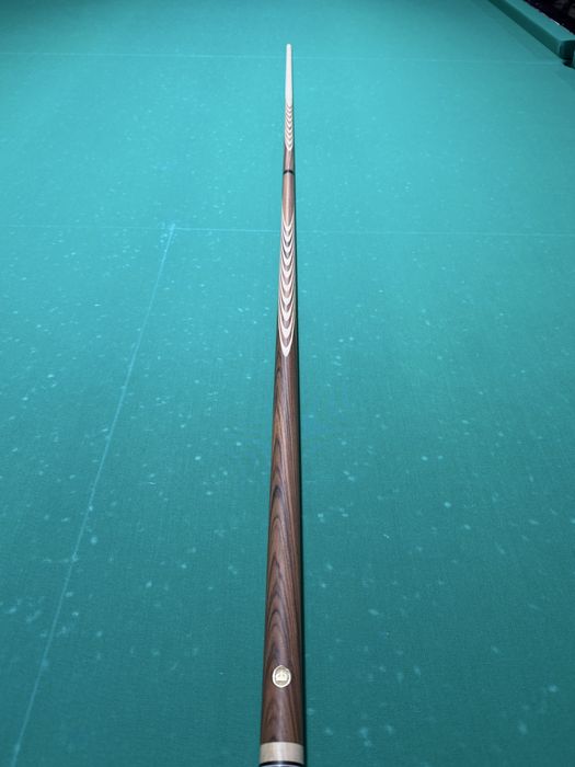 Кий бильярдный для русской пирамиды палисандр