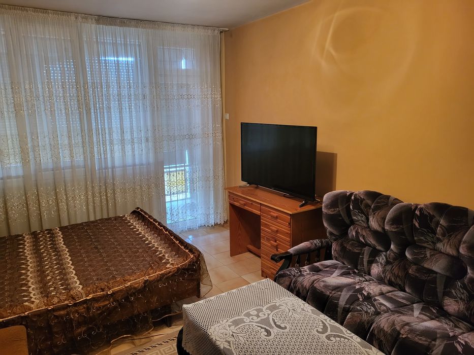 Дава се под наем Магазин в Петрич - 64 кв.м за 229.5 € - Снимка #3