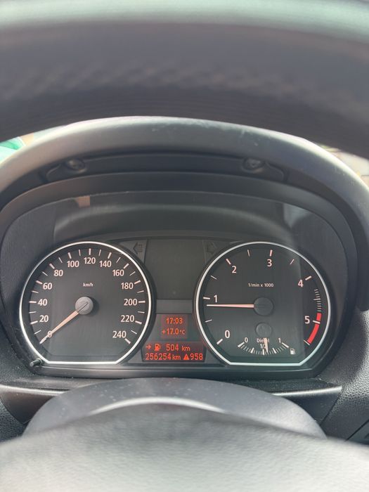 bmw seria 1 e87