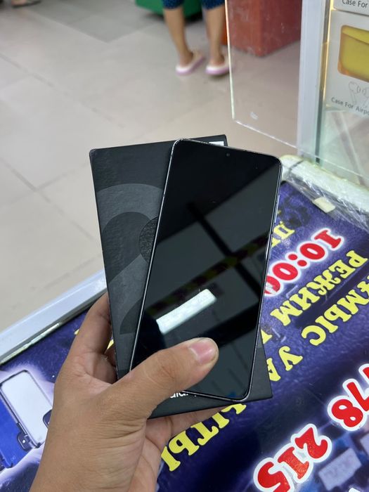 Samsung S21