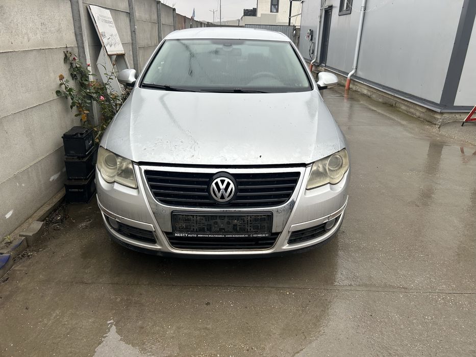 Vand ansamblu de stergatoare cu motoras Volksvagen Passat B6!2006-2010
