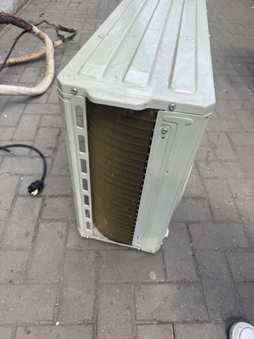 Unitate Exterioară Aer Condiționat VORTEX 12000 BTU - Model VAI1223HCW