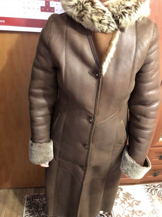 Продам натуральную дубленку , очень теплую