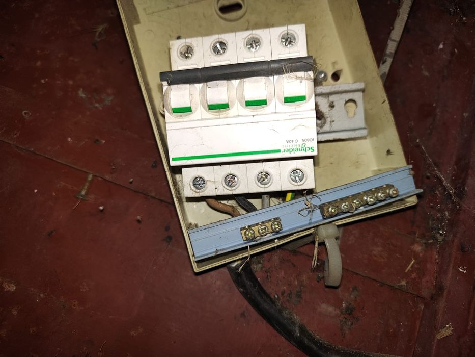 Tablou electric firida exterior tabla