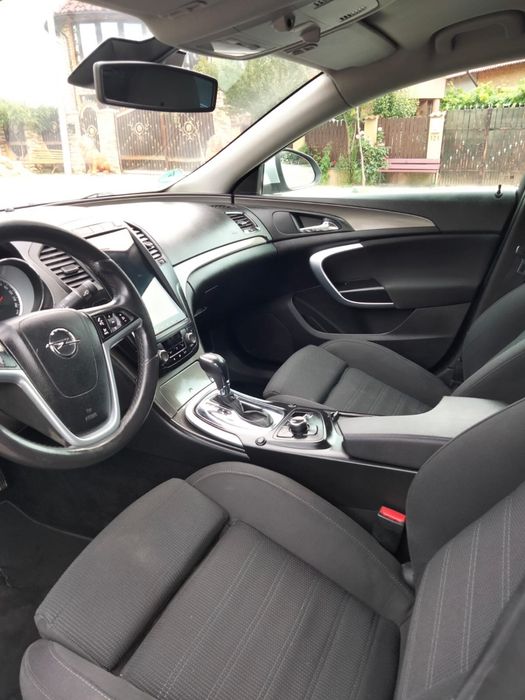 Opel Insignia 2.0 CDTI Automată, 130 CP – 2009