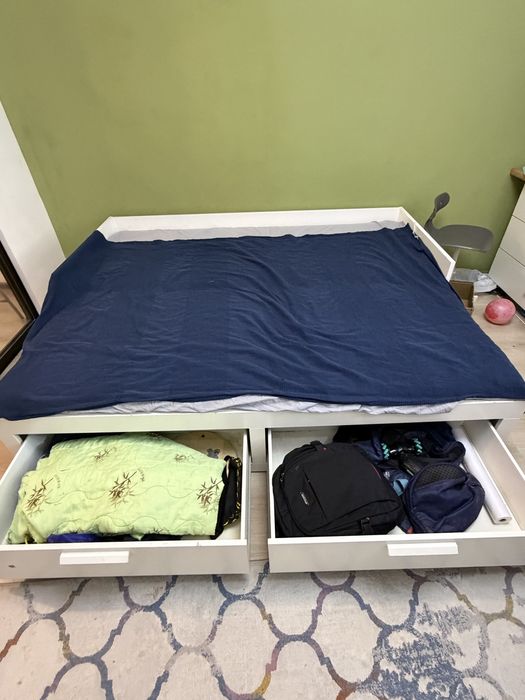 Продам кровать Ikea