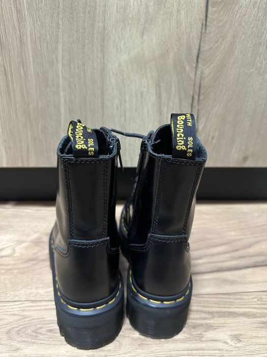 Bocanci Dr Martens marime 36