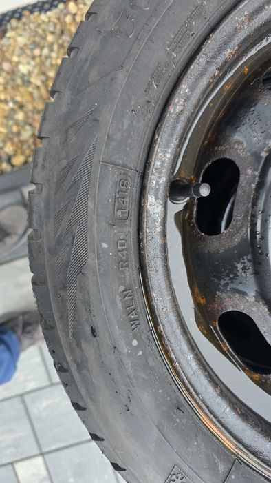 Vind anvelope second-hand