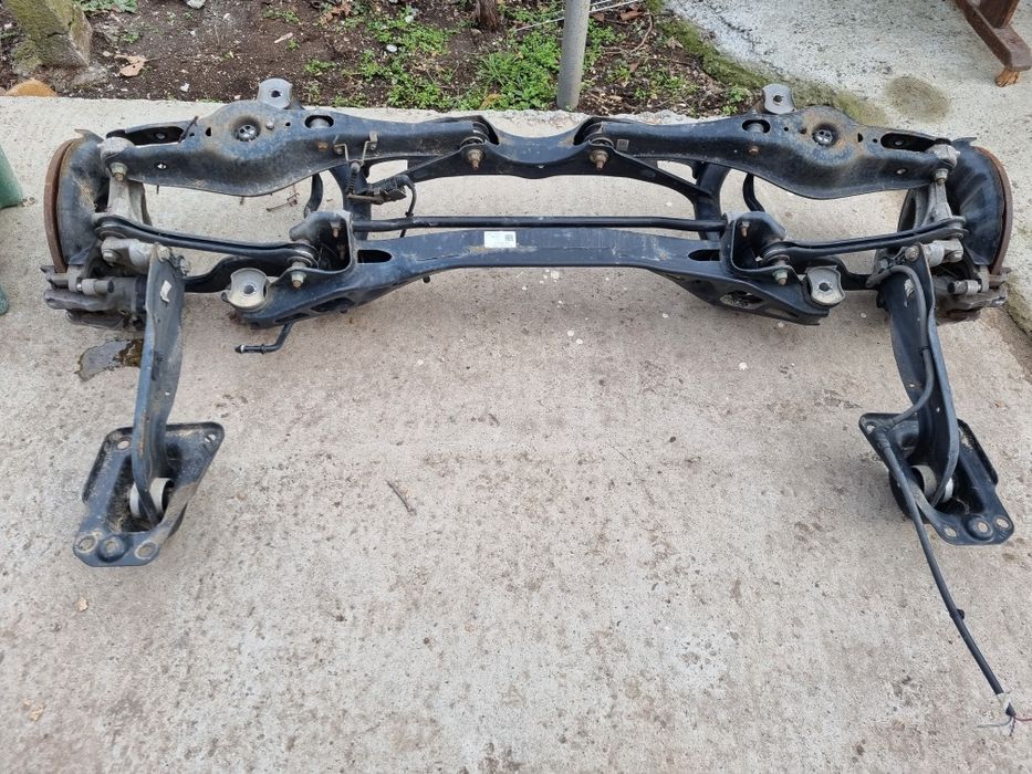 Продавам заден мост и други част за Volkswagen 8