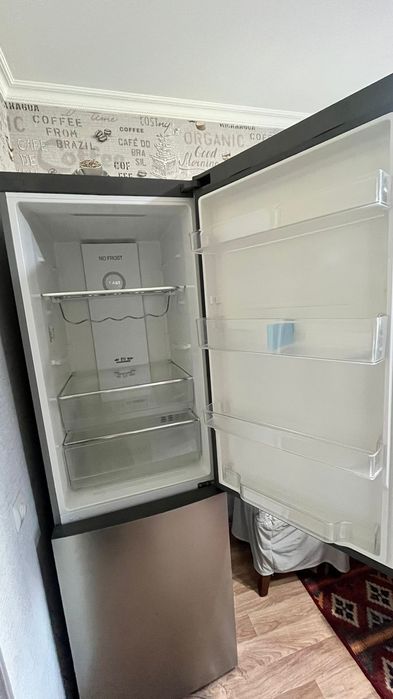 Холодильник  Haier
