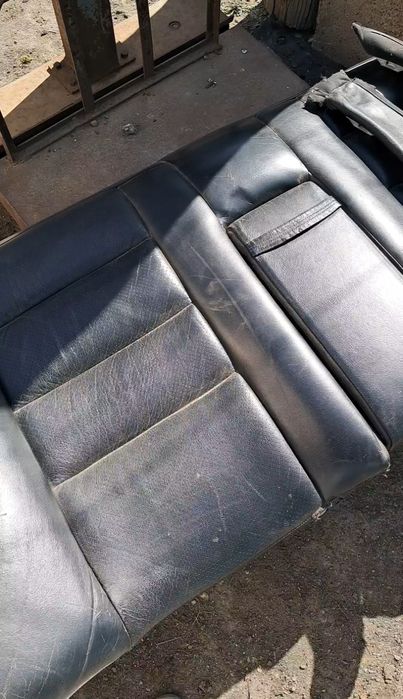 В разборе мерседес 124