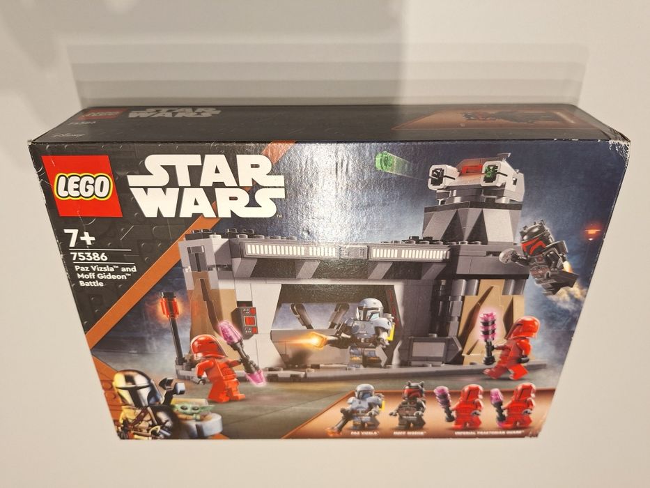 LEGO Star Wars 75386 Paz Vizsla and Moff Gideon Battle