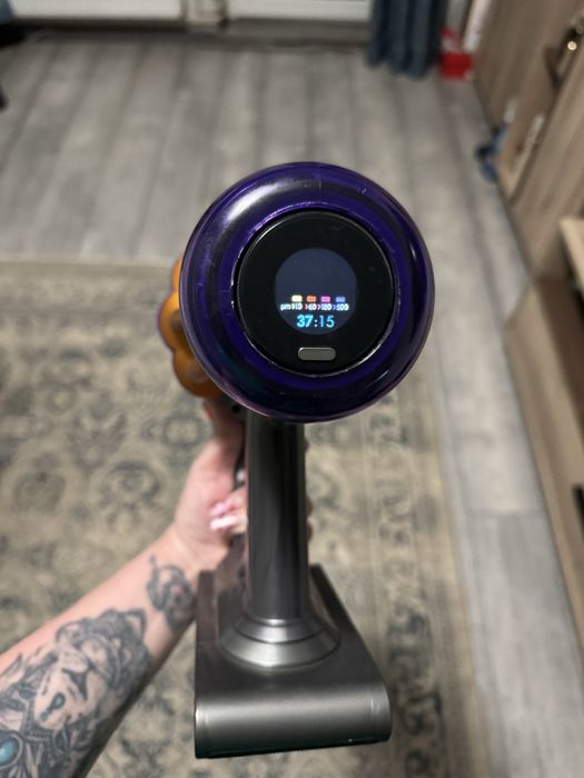 Aspirator Dyson V12 slim detect absolute