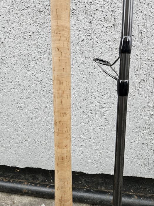 Vand Feeder Guru Aventus Distanta
