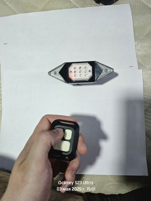 Продаеться фанарик с сигналкой