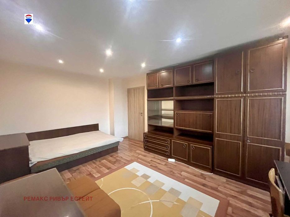 Продава се Едностаен апартамент в Русе, Здравец Изток - 41 кв.м за 1027 €/кв.м - Снимка #2