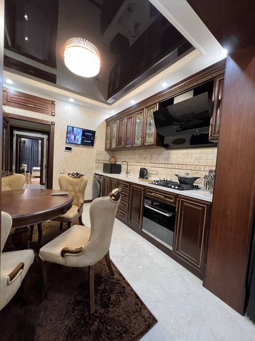 Аренда 2/2/9 метро ойбек точка вкуса