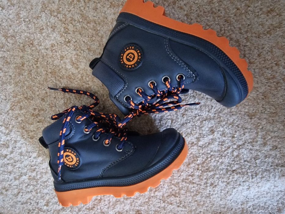 Продам ботинки осень 21 размер