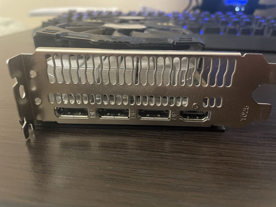 Видеокартa AFOX AFRX580  обьем 8192MB