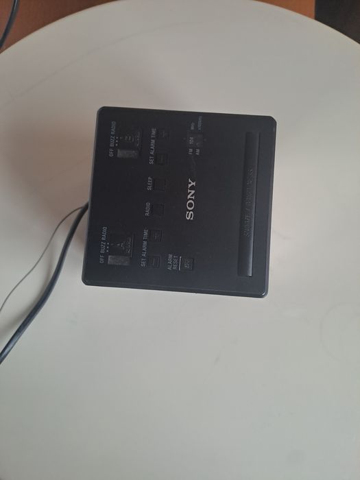 Vand  radio ceas sony