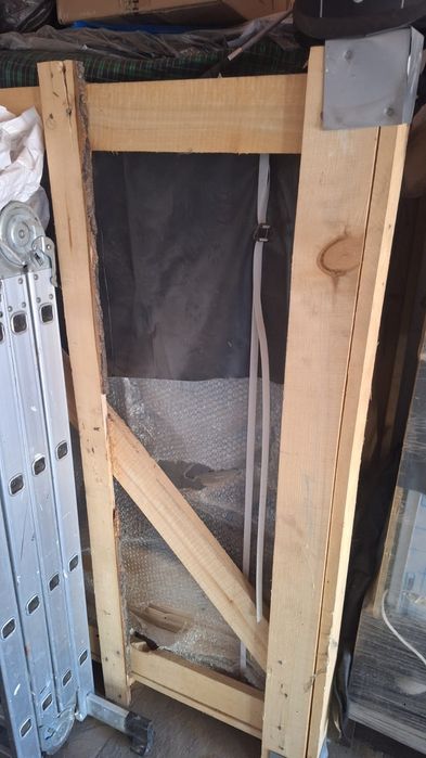 Холодильник продаётся