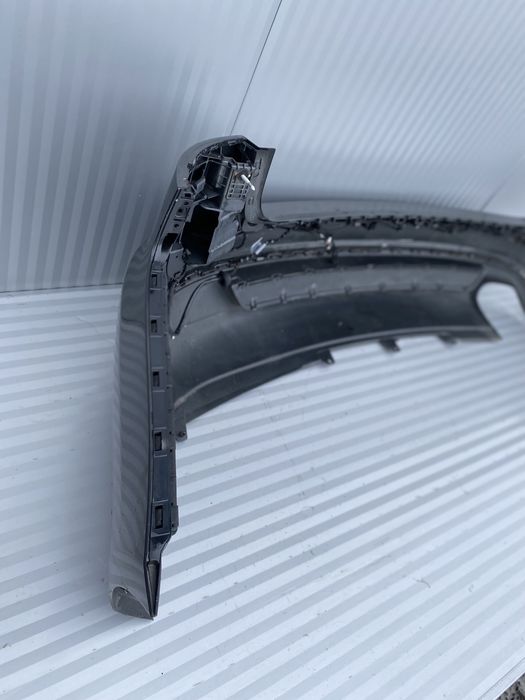 Bara spate Audi A4 B8  S-line breack cu senzori / cod culoare LZ9Y