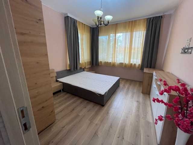 Продава се Тристаен апартамент в Варна, Червен площад - 90 кв.м за 3223 €/кв.м - Снимка #13