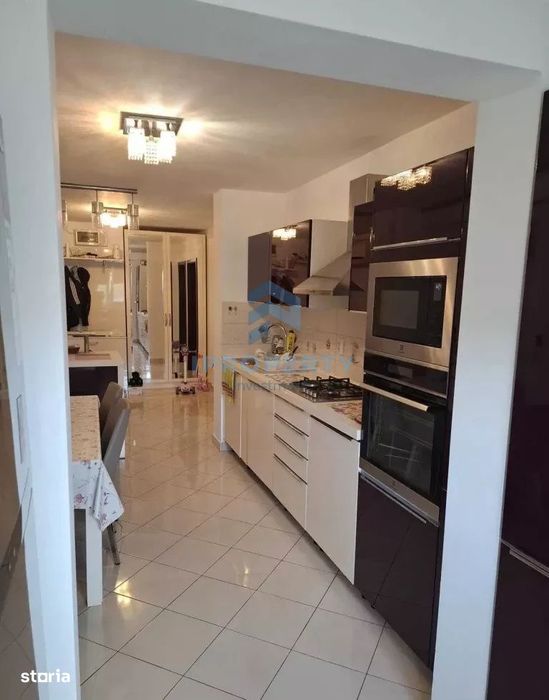 Inchiriere Apartament 4 camere in Crangasi - Metrou aproape - Loc parc — fotografia 3