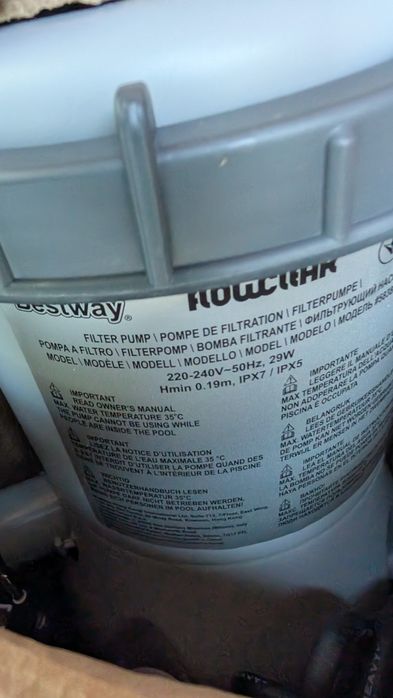 Pompa piscina Bestway noua 2006 l/h + filtru