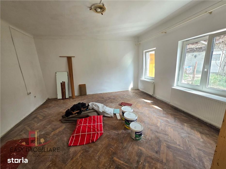 Casa de vanzare, Central, 65mp,  Zona 0, curte, Targu Mures