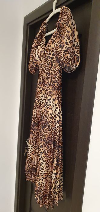 Vând rochie eleganta Mar. M