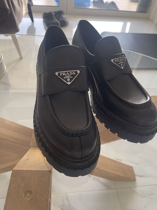 Дамски обувки Prada и Hogan