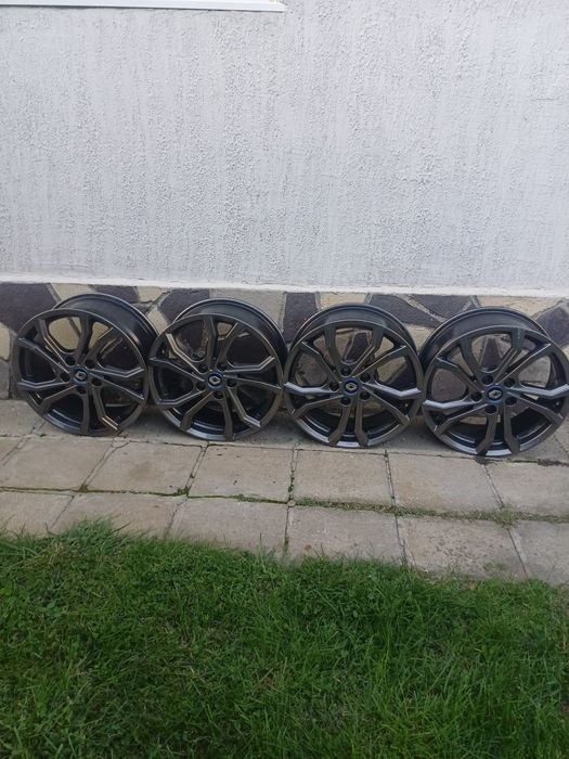 Спойлер задна броня Renault