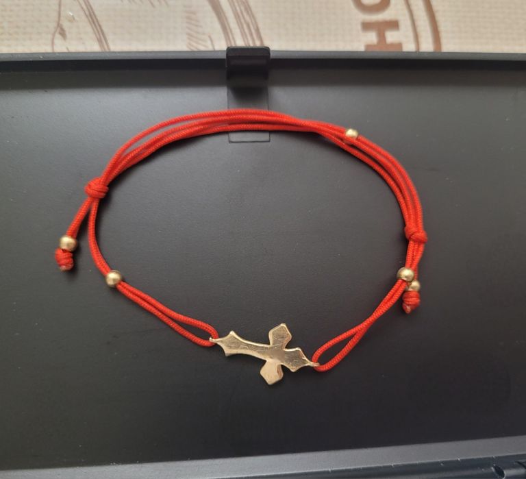 Гривна със златен кръст 14 к