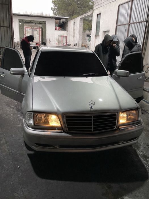 W202 срочно сотилади идеал