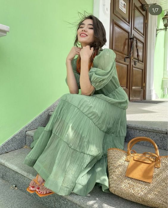 Продаю платье из chia