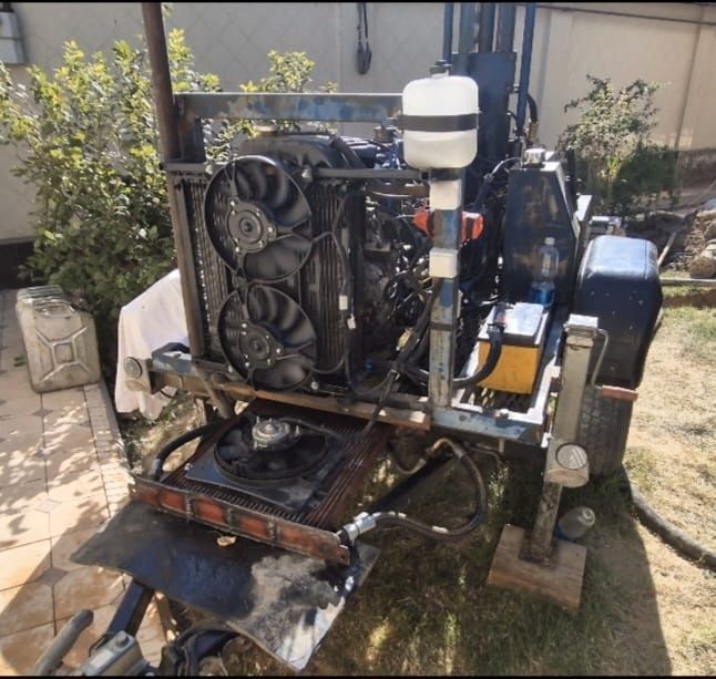 Буровой станок буровая установка