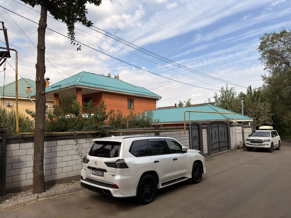 Продам дом 250 кв