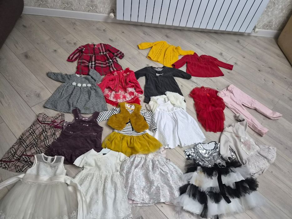 Нарядные платья на 1-3годика