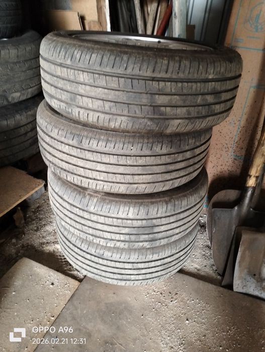 Комплект шин с дисками