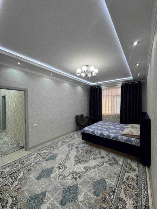 Drujba metro  xalqlar dostligi sanat saroyi oldida ijaraga kv beriladi