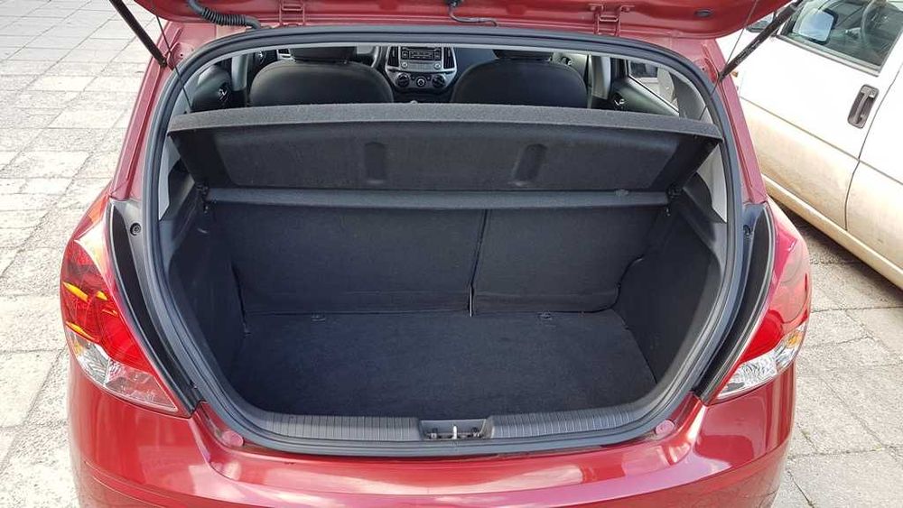 КОЛИ, кола под наем в София на цени от 20лв на ден