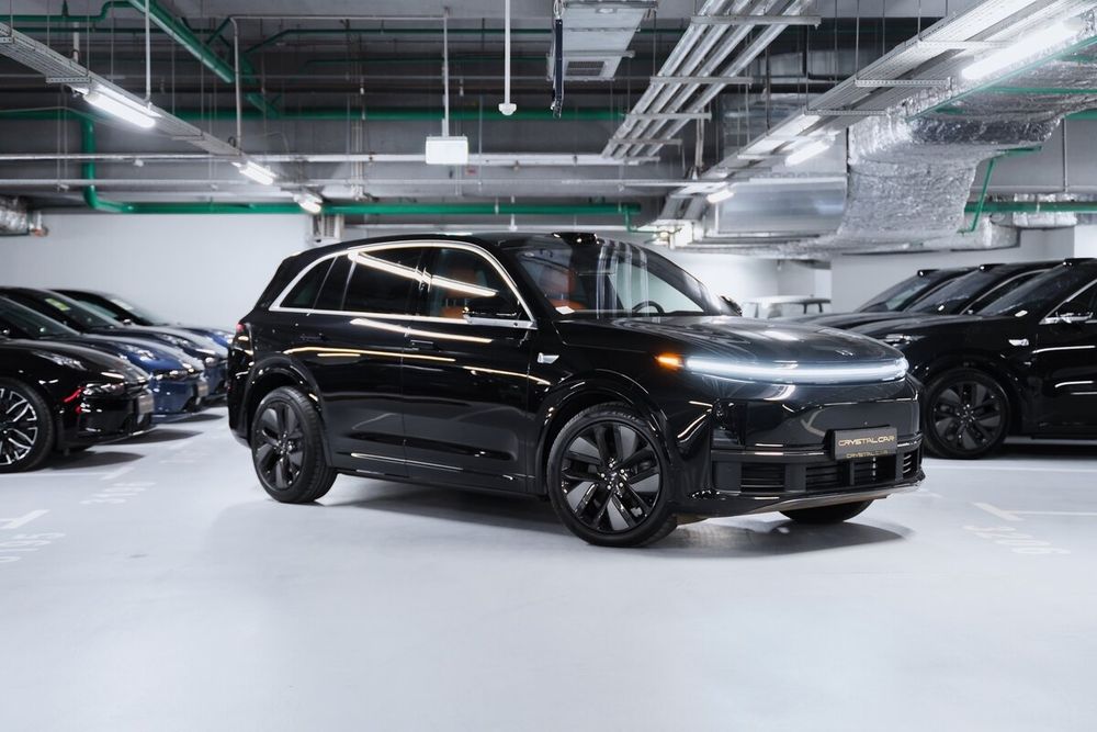 Продается авто LI 7 гибрид фул позиция масло