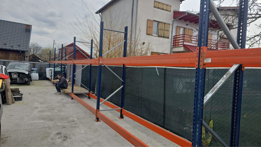 Rafturi metalice