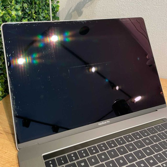 MacBook Pro 15 2016 i7 SSD 512GB RAM 16GB AMD Radeon 455 | TrueGSM
