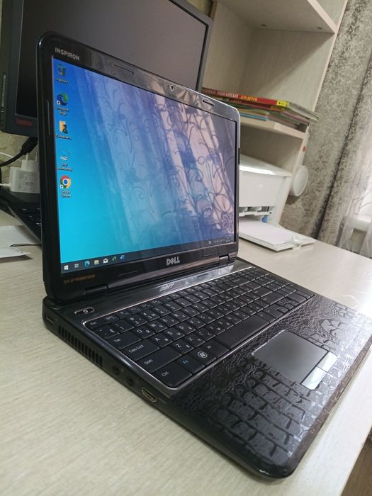 Ноутбук Dell i3, 3/750GB